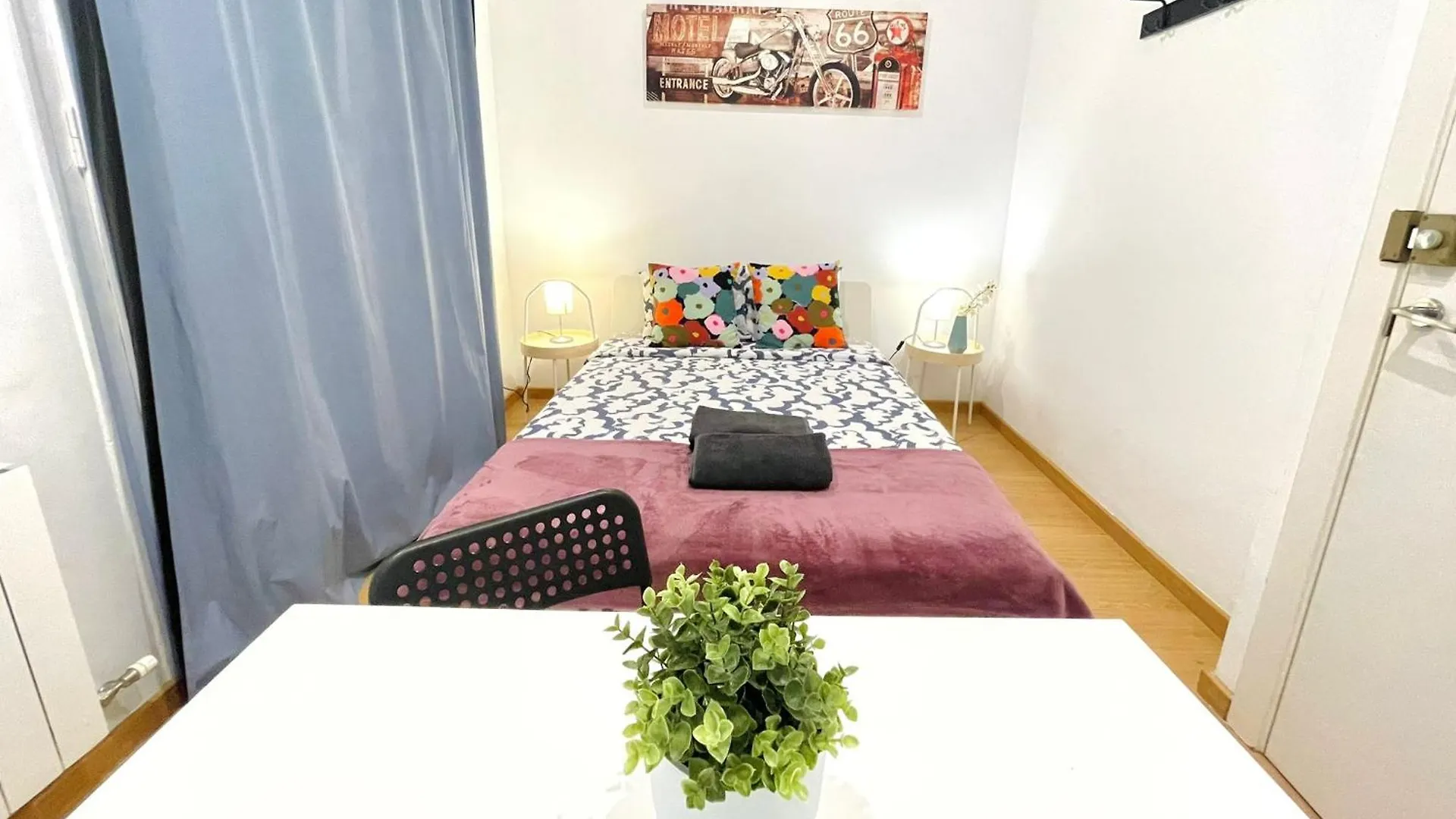 Sharing Flats In Gotico Ostello Barcellona Spagna